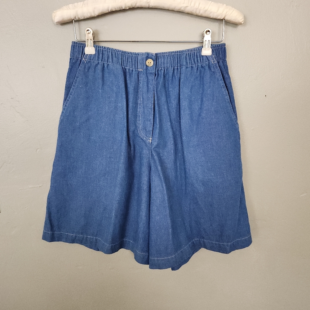 Vintage 1980s High Waisted Pull-on Blue Jean Shorts By Nino Wong